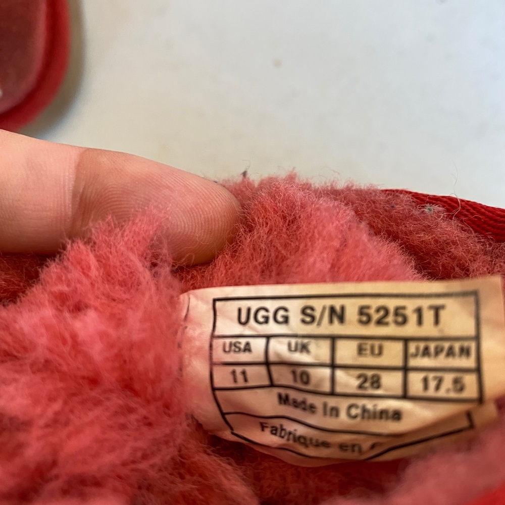 Ugg girls size 11 - Picture 3 of 7